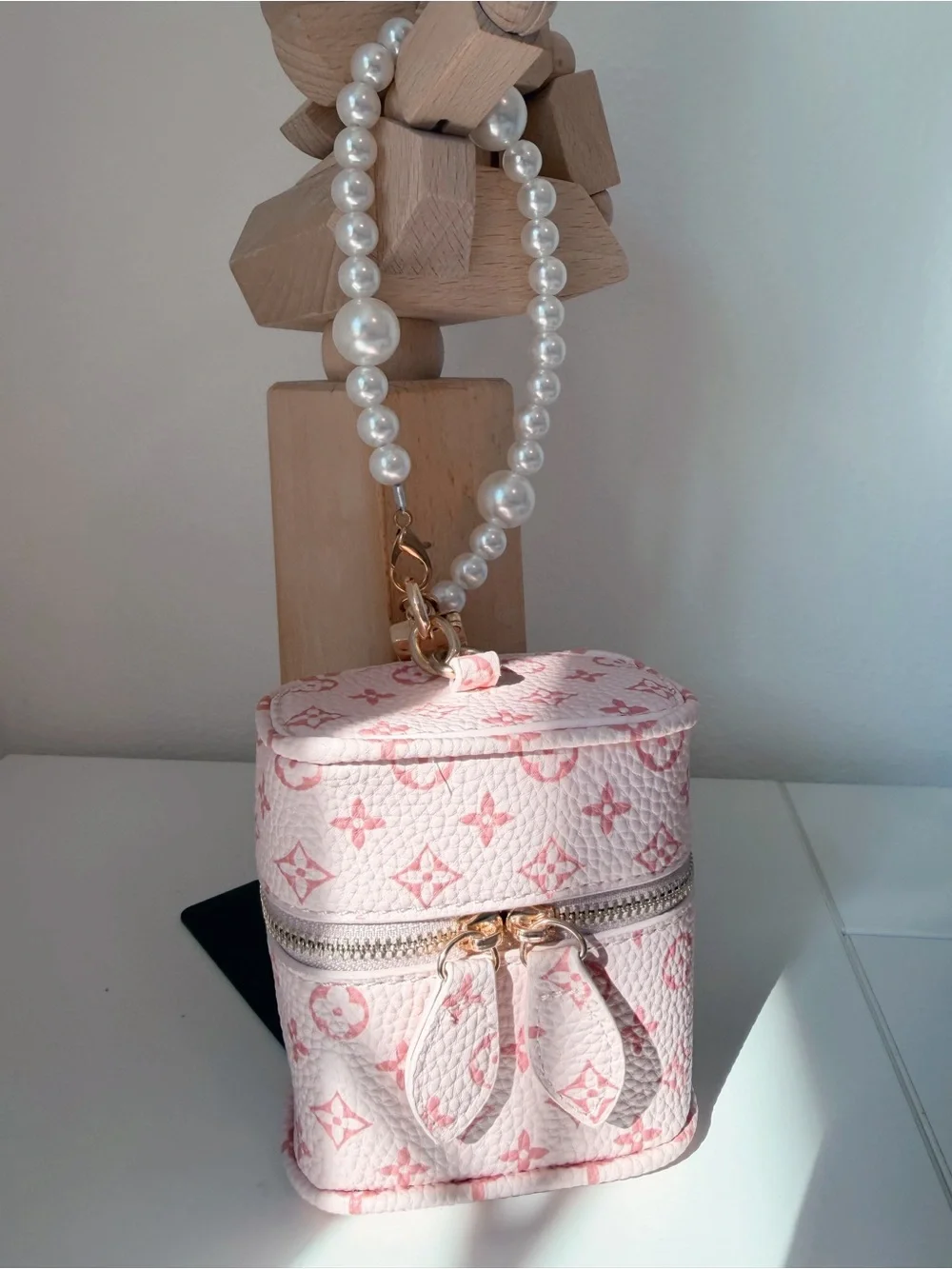Pink Mini Cosmetic Pouch & Card Holder with Pearl Strap 🎀